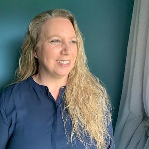 Meet your Posher, Monique